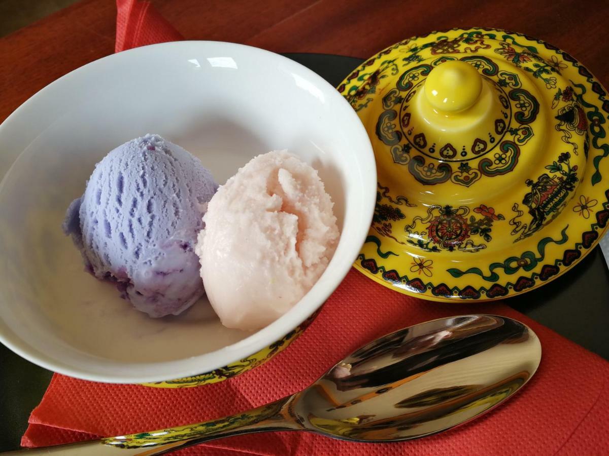 Himalaya En Perigord Bed & Breakfast Tursac ภายนอก รูปภาพ